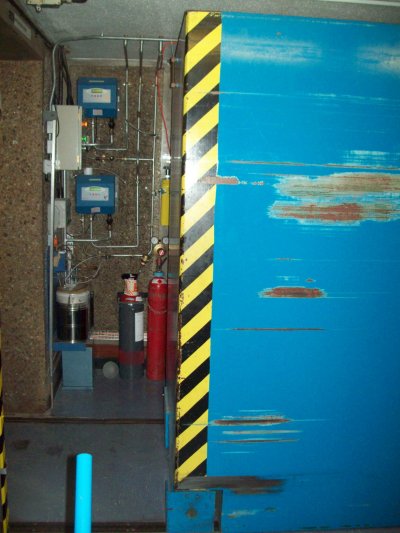 imagesmisc/iop696p.jpg